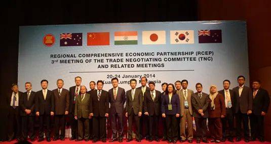 全球最大自貿區今日誕生了！新加坡再次“組團出道”