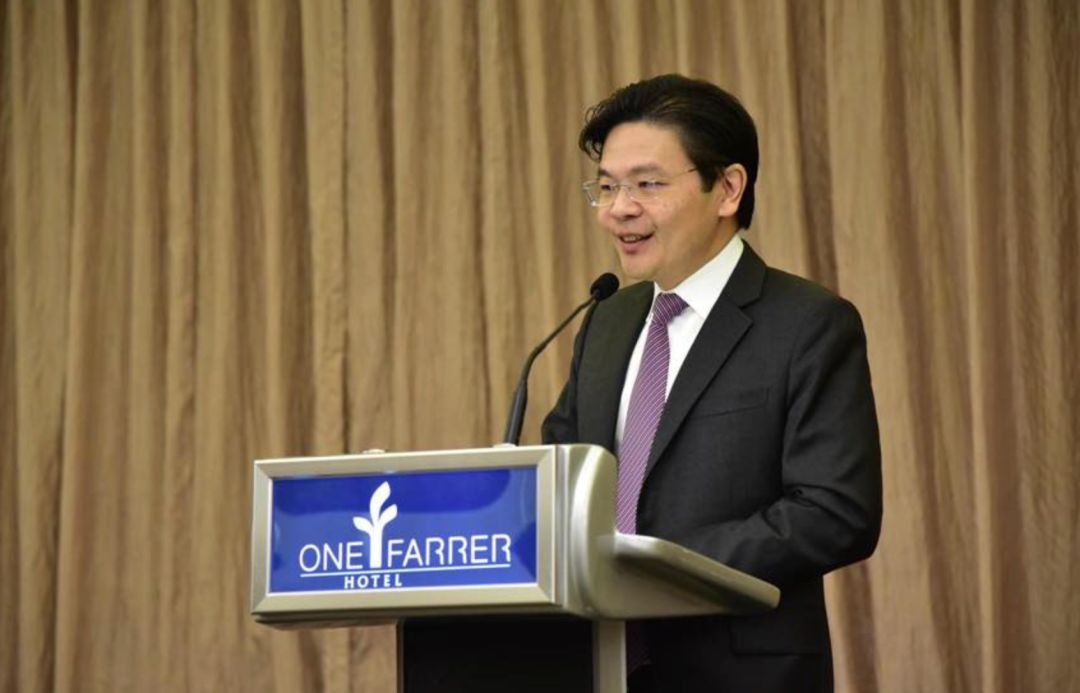 包吃包住包接送,英美返新须在酒店隔离