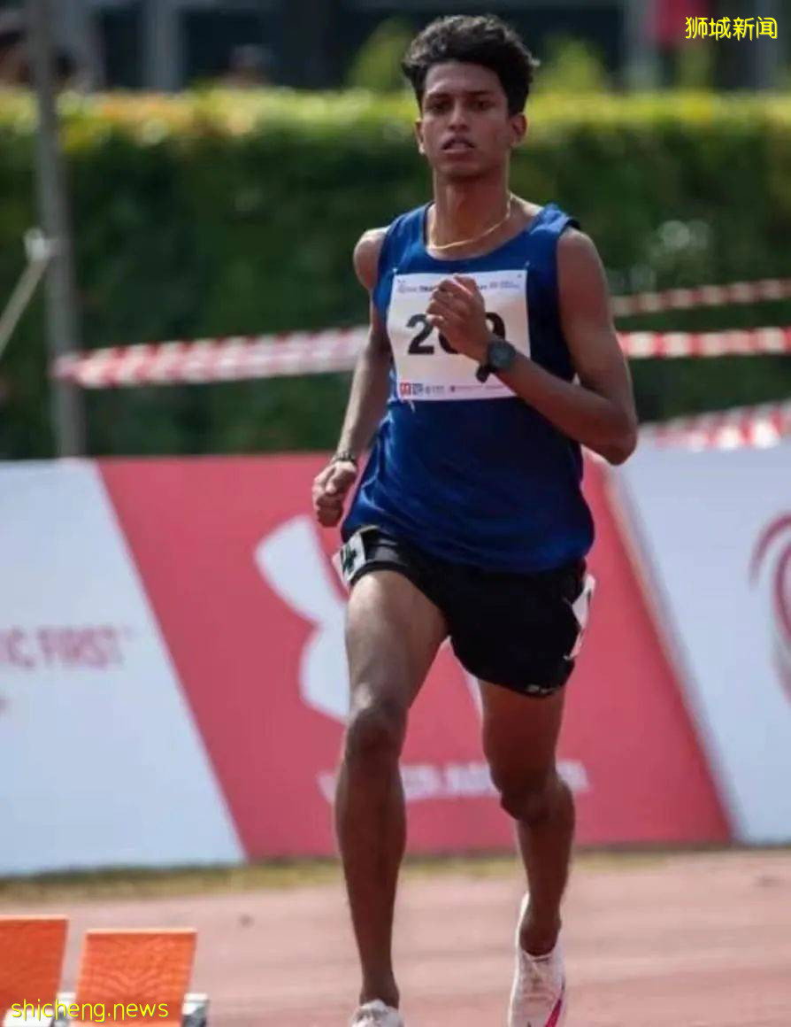 国庆横幅的照片引争议,新加坡国庆难道会放外国人全家福