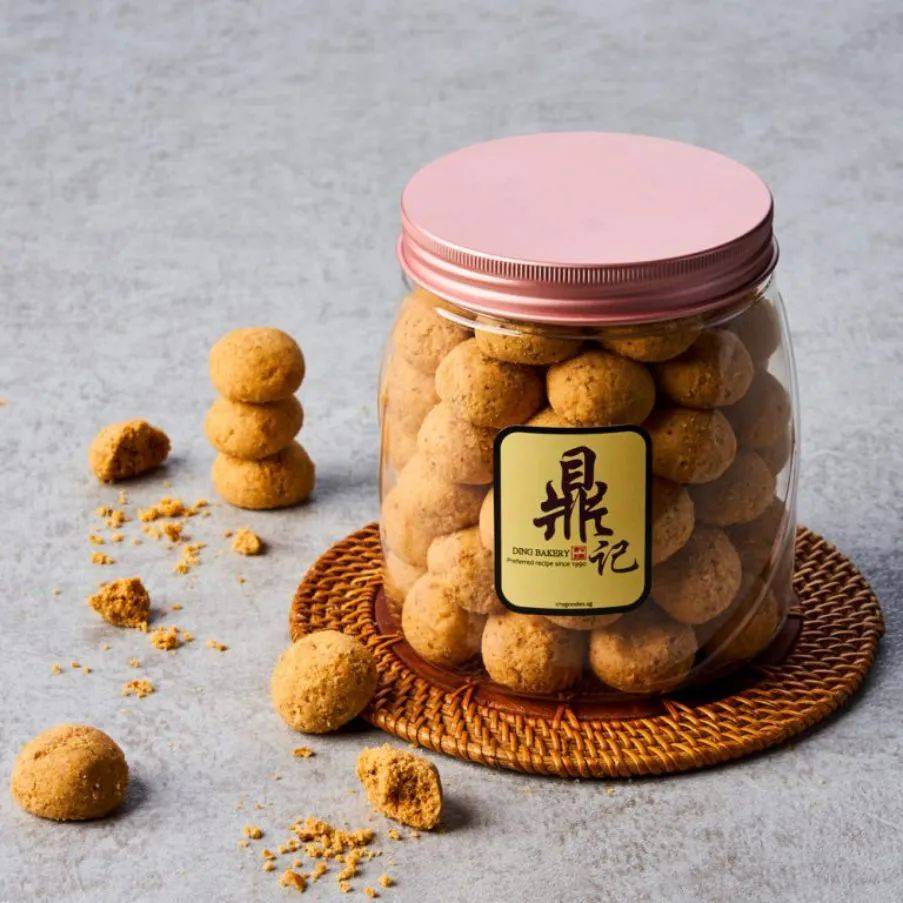 最全年貨排行榜!黃梨撻、鳳梨酥、雞蛋卷、花生酥.....我都幫你找出來了