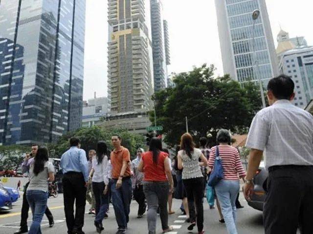 出国七八年,现身说法在新加坡打工到底好不好