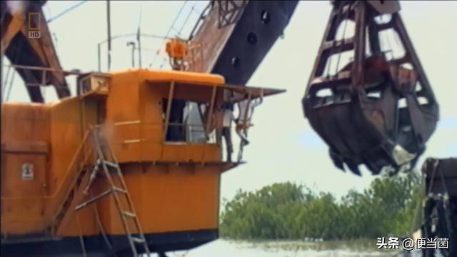 97年新加坡航班坠毁,疑机长携乘客殉亡,林俊杰为亡者写歌纪念