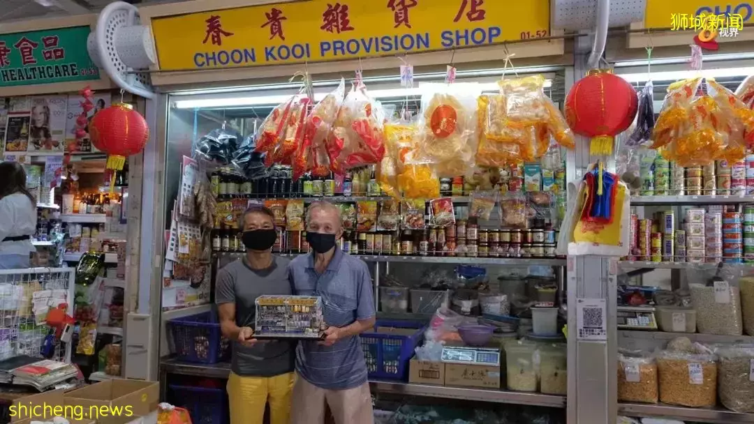 “逛遍新加坡大大小小的超市和市场，我总结了这份最全购买攻略~”