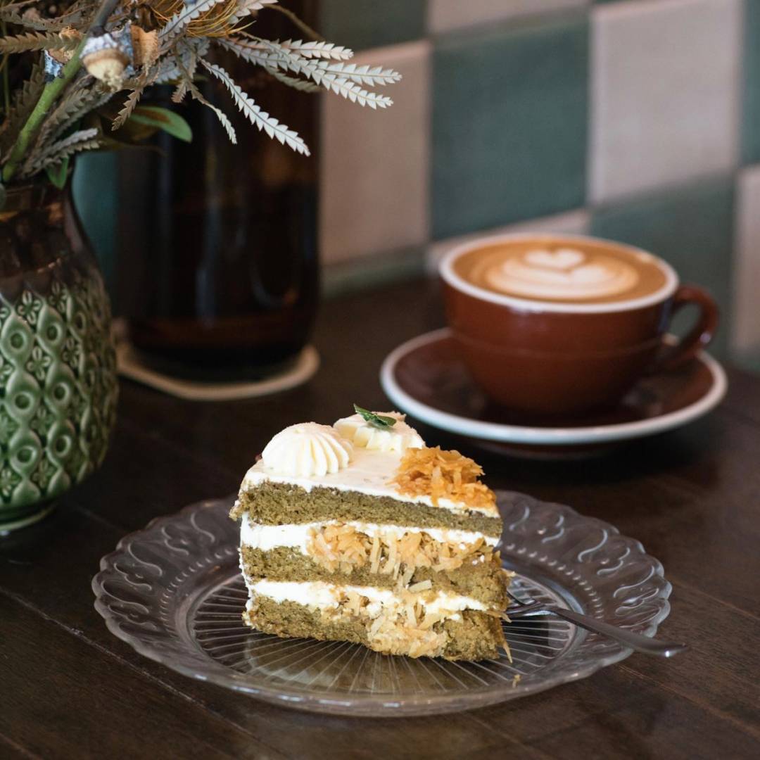 陰天的獅城，喚醒我的不是鬧鍾，而是"Egg Benedict"