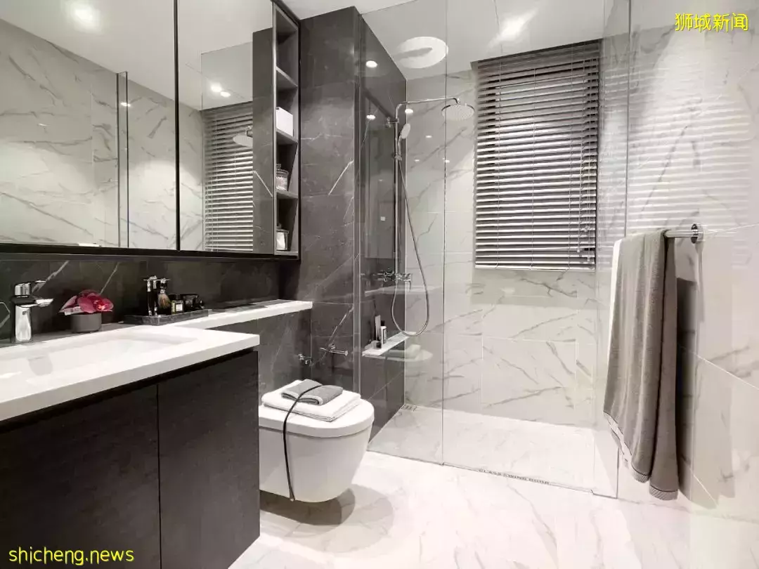 步行到Bartley 地鐵站（環線），兩站到實龍崗地鐵轉換站。交通、購物、學校全配套成熟。BARTLEY VUE樣板間高顔值