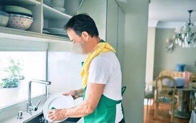 国外的月亮没有比较圆！在新加坡遭遇中年危机的我怎么办