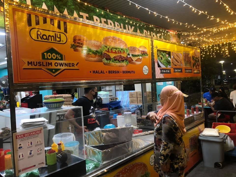 一年一度✨新加坡迷你齋戒月市集🔎彙聚傳統馬來美食、填飽你的肚子🤤