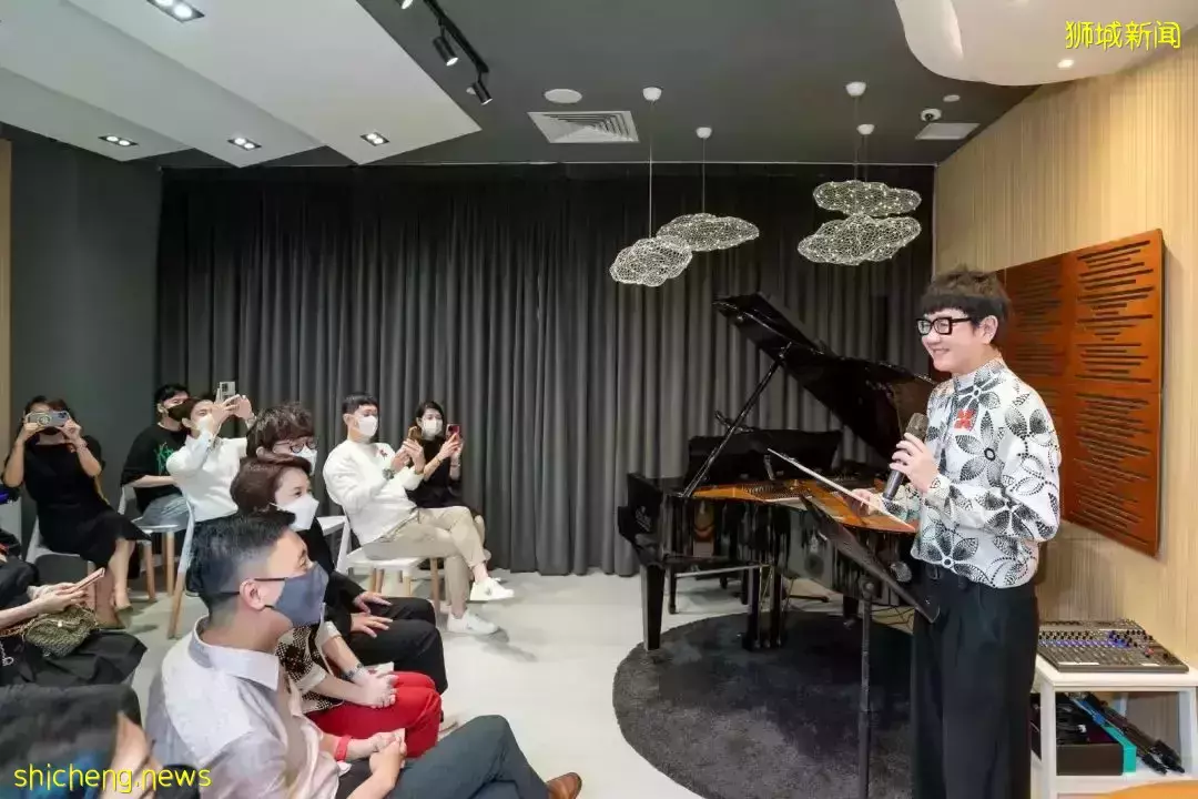 明星校友孙燕姿惊喜出席,李伟菘音乐学校隆重开幕