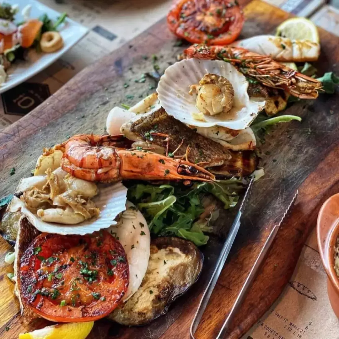 狮城MRT美食 打卡完网红武吉知马老铁路后,Hillview MRT美食等你来一探究竟