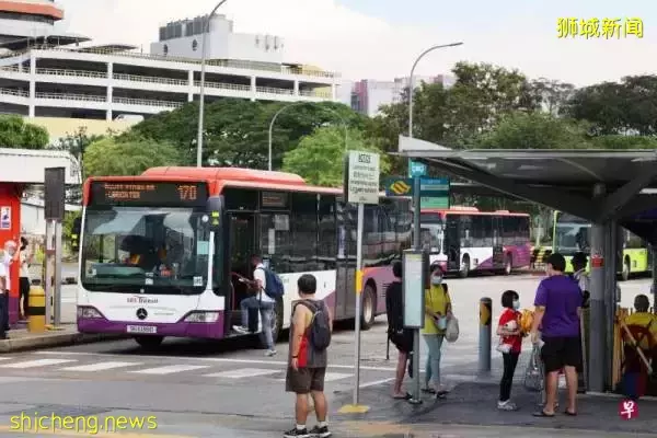 马新跨境公共巴士服务 首四天乘客达9万7000人次 
