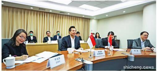 中国、新加坡合作抗议达成共识，中国驻新使馆调整办证时间