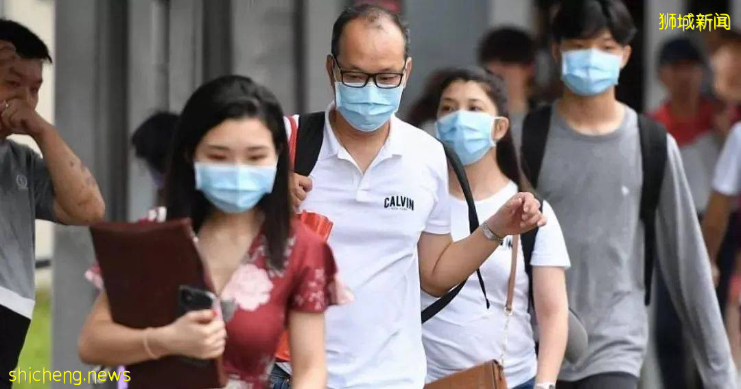 “在中国打2针科兴,在新加坡打1针辉瑞,混打的结果是快要了我的命...”