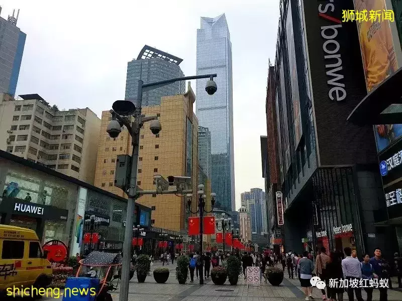 街上設置臉部識別電眼，新加坡政府說會更安全但或會侵犯隱私