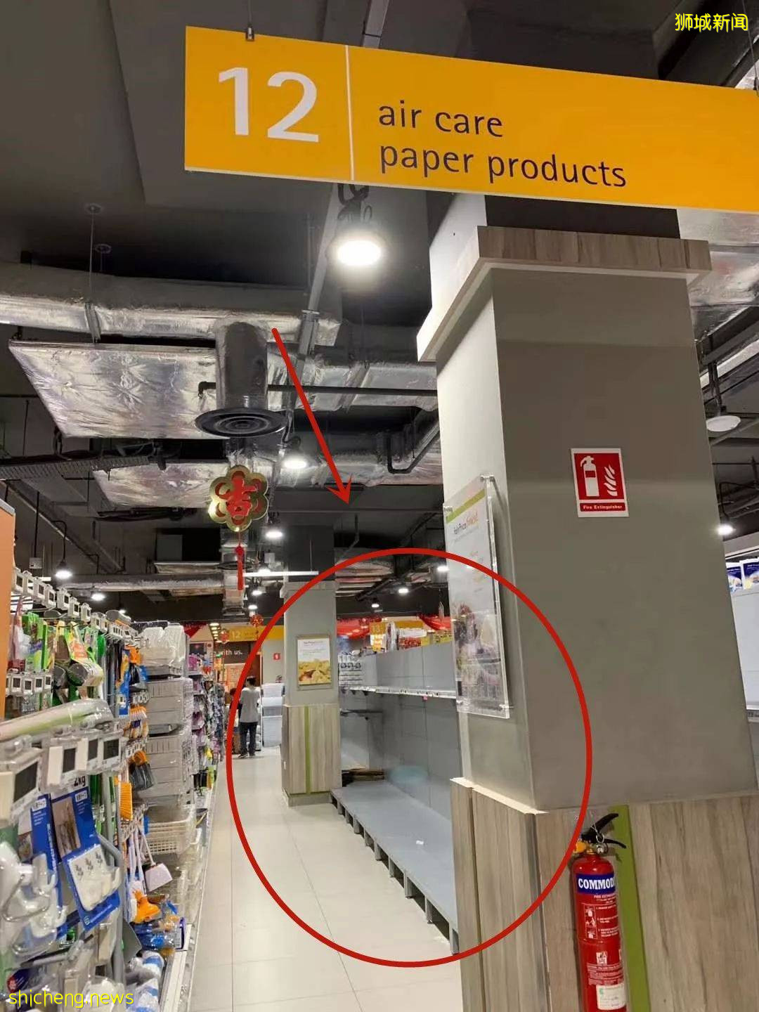 新加坡部分超市又被瘋搶！部長發聲讓穩住