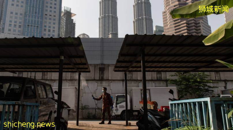 新加坡宣布调整37个国家和地区的冠病风险级别！ 新马本月29日起开启已接种疫苗者旅游通道