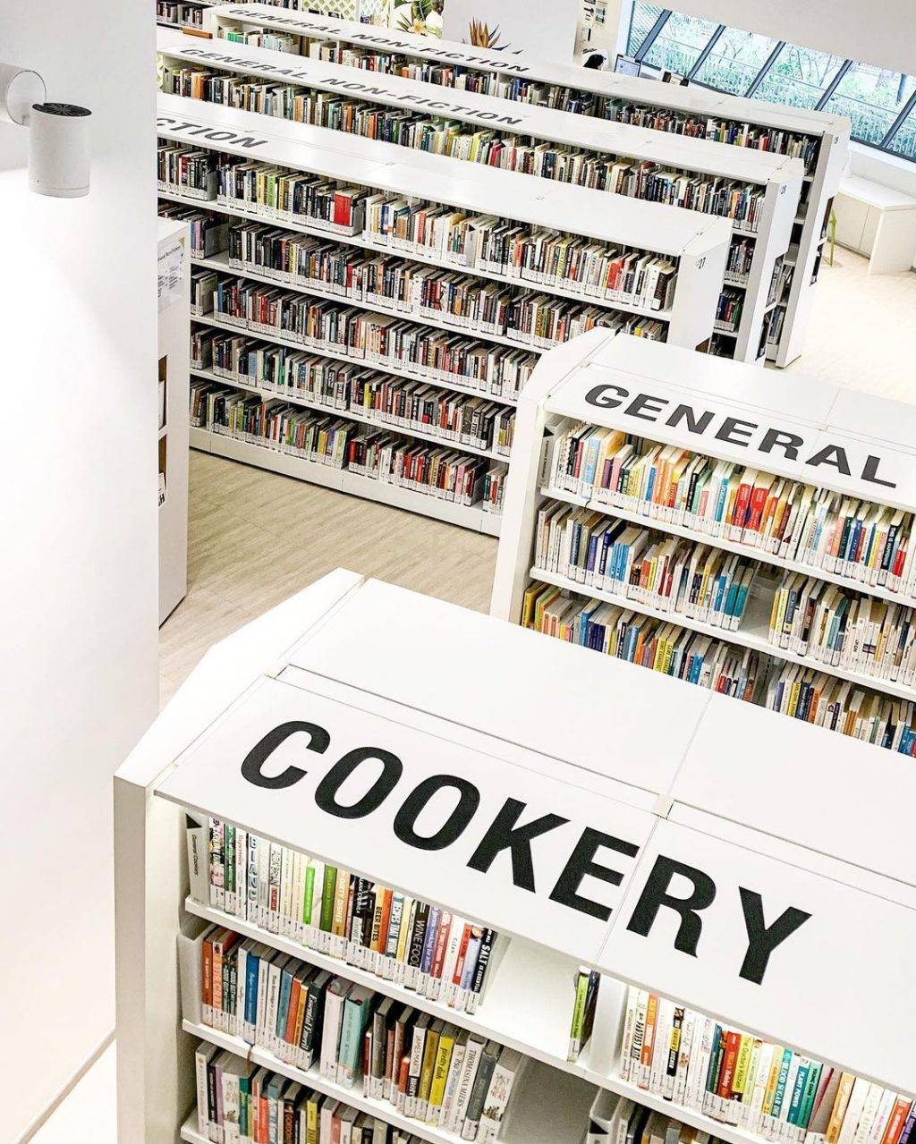 读书拍照两不误😏新加坡6间高颜值图书馆📖享受阅读生活,打卡魔人必须冲📷