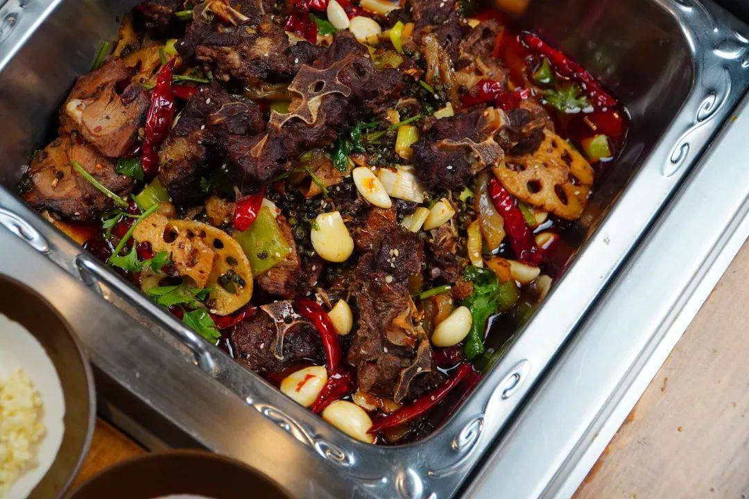 思味小火锅又出新锅了?!5折吃垮这家开了多年的火锅串串店