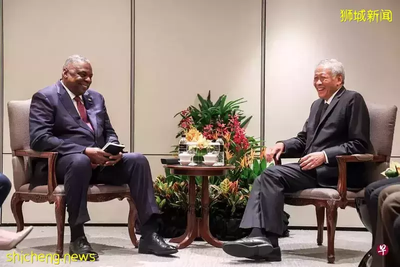 新中首屆防長對話一個擁抱最搶鏡!新美防長10日在香會場邊會面!岸田文雄抵新與李顯龍總理會晤