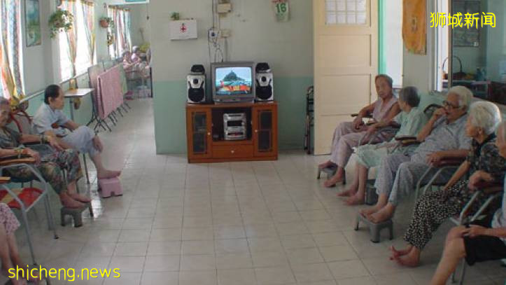 這些國家已成功和病毒共存：徹底解封，街頭到處是人！新加坡還有多遠