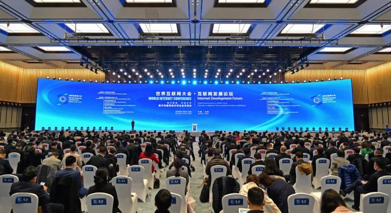 時隔47天新加坡再添死亡病例，盤點疫情期間的“大數據”