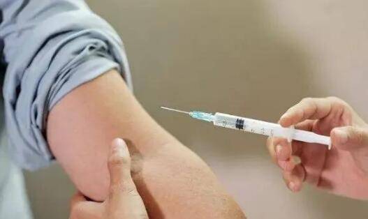 新加坡警方教你:四眼看透“疫苗骗局”