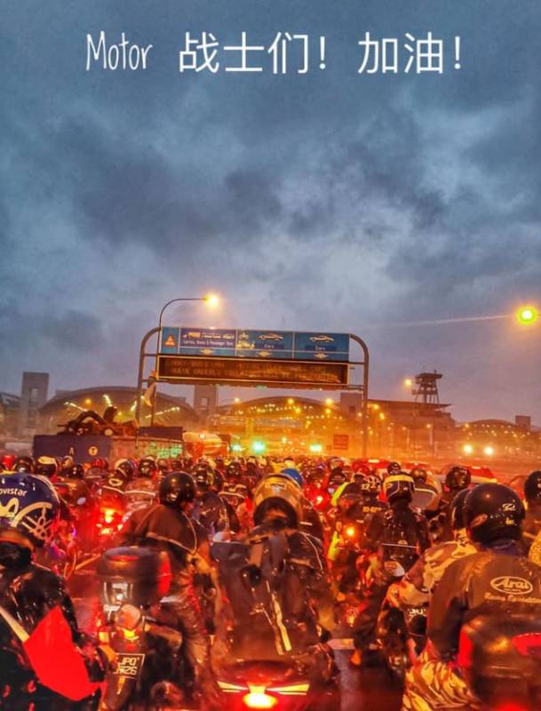 给在新加坡打拼的朋友，加油！讲真的啦