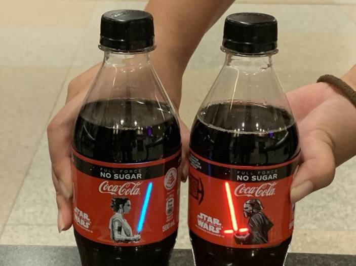 新加坡限量版星球大战可乐遭追粉，一瓶2元8角炒高125倍