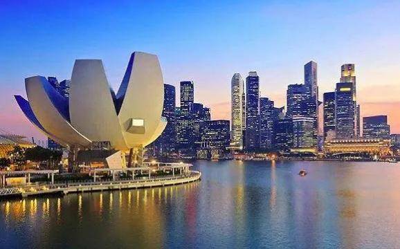美国旅行禁令下，持非移民或新办美国签证，选择新加坡返美更合适