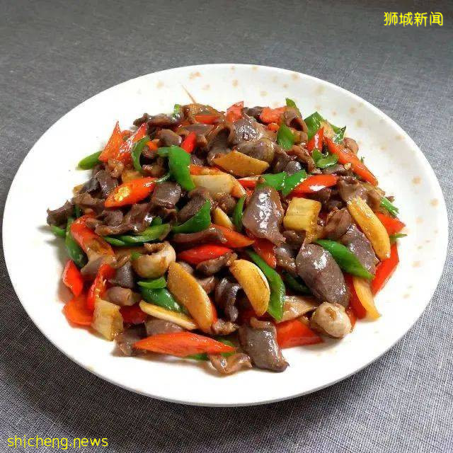 红!新加坡菜系最全的中式餐厅!好吃到扶墙出门