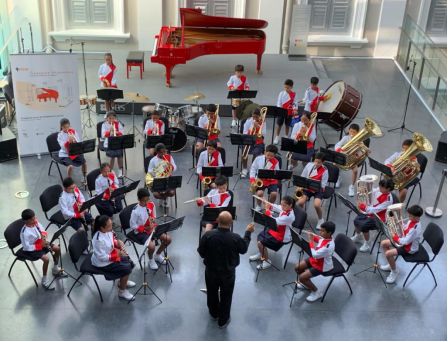 新加坡政府中小学，培养学霸的起点