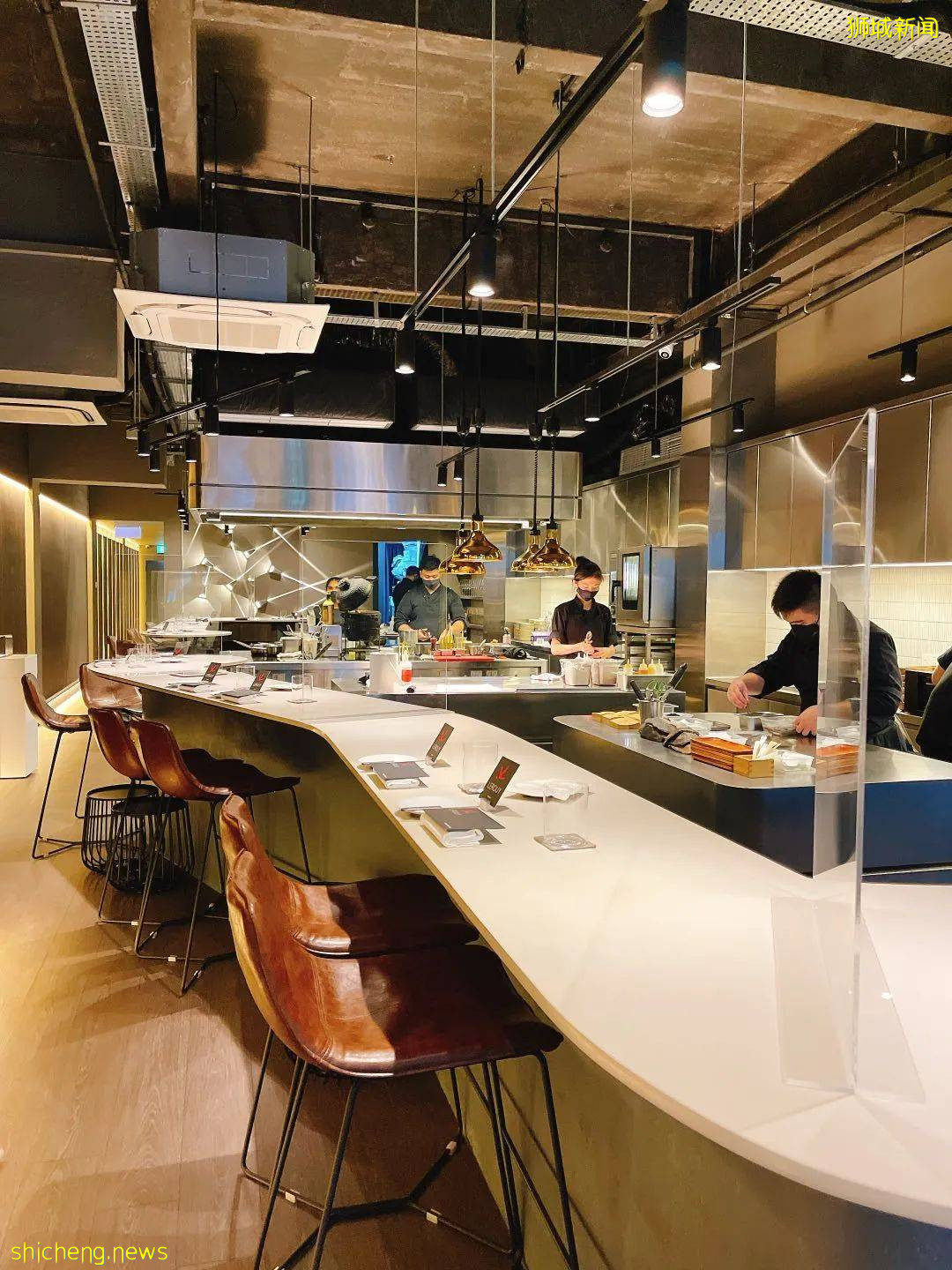 2021年新加坡米其林指南今日揭晓，狮城又多一间米其林三星餐厅
