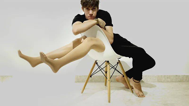 您收到一份畢業展邀請函：南洋理工大學 ADM SHOW 2020