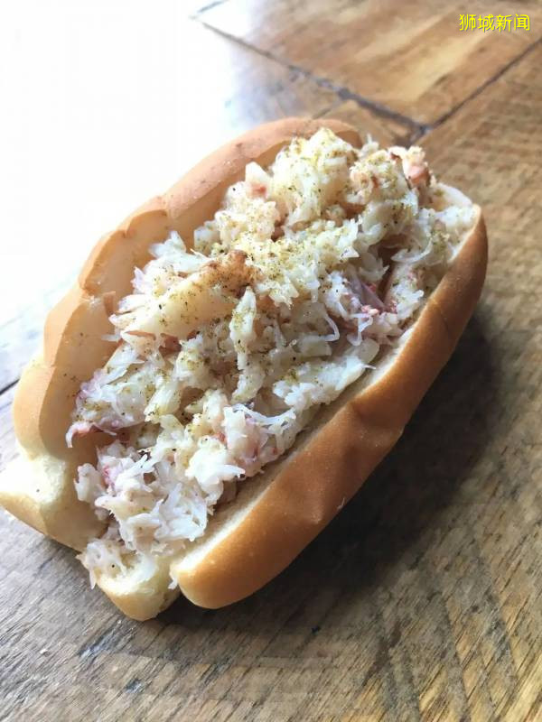 讓美國人民舉國排隊的紐約網紅龍蝦卷,終于在獅城也可以吃到啦