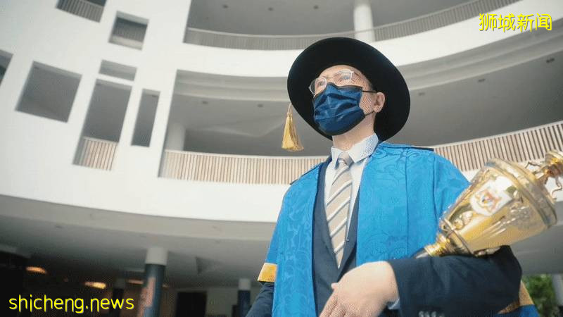 史上第一次搬到线上举办的NUS毕业典礼，仪式感真的一点都不少