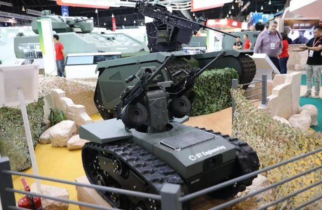 不可小觑的新加坡军工，几款新式装备问世，小国其实也有大智慧 