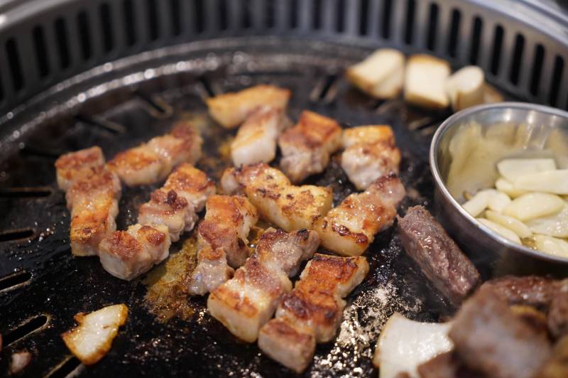 好吃思密達!新加坡韓式烤肉店大搜羅 · 無肉不歡黨必吃 · 承包你對肉肉的全部幻想!再不去吃的話真心對不起自己啊