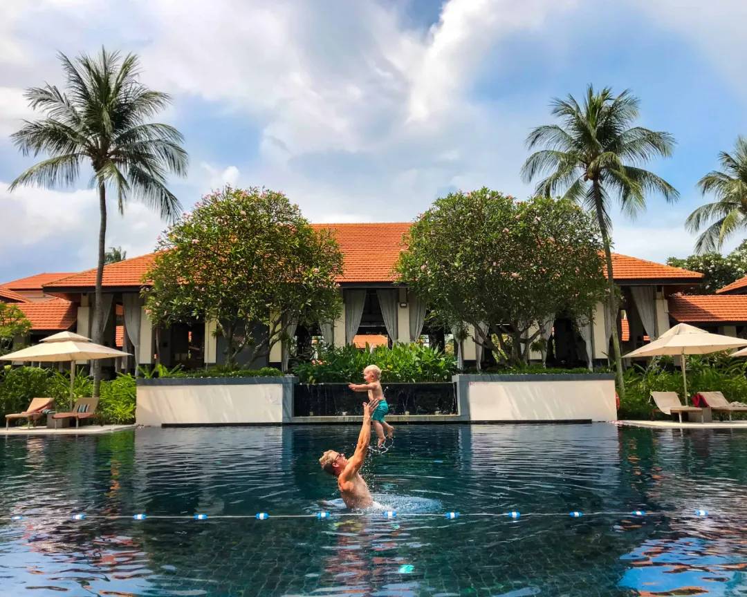 新加坡25家親子酒店周末小住!遊艇、樹屋和海底景色美不勝收,攻略太全了