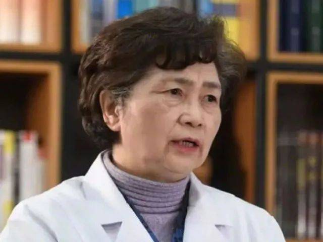 時隔47天新加坡再添死亡病例，盤點疫情期間的“大數據”