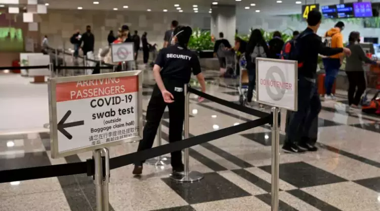 密接者已入境！新加坡会再收紧社交人数、堂食吗？​世卫：封锁无法阻止奥密克戎传播