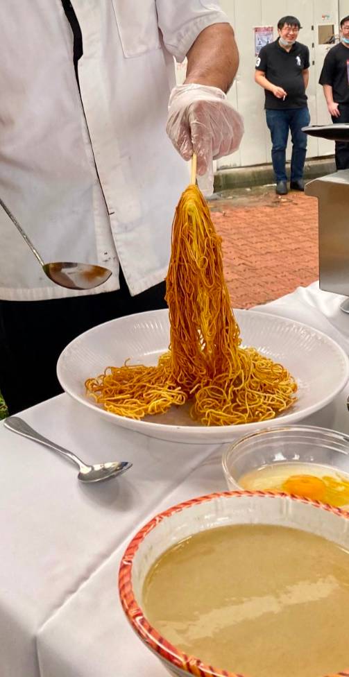 在新加坡當一名米其林餐廳試菜員是怎樣的感受