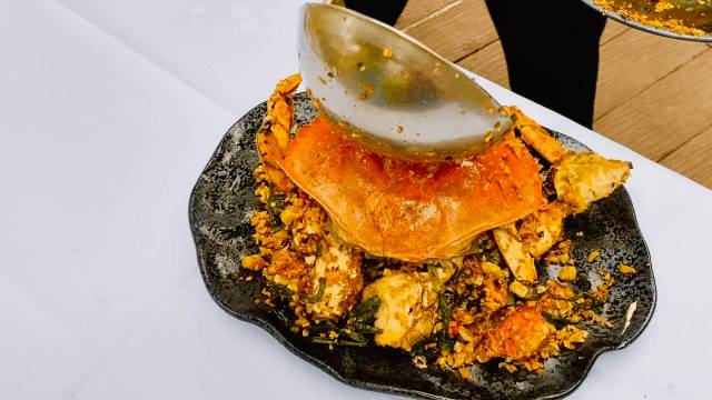 狮城港式粤菜四大名厨之一,坐镇新加坡河畔20年老字号,为你带来惊喜和福利