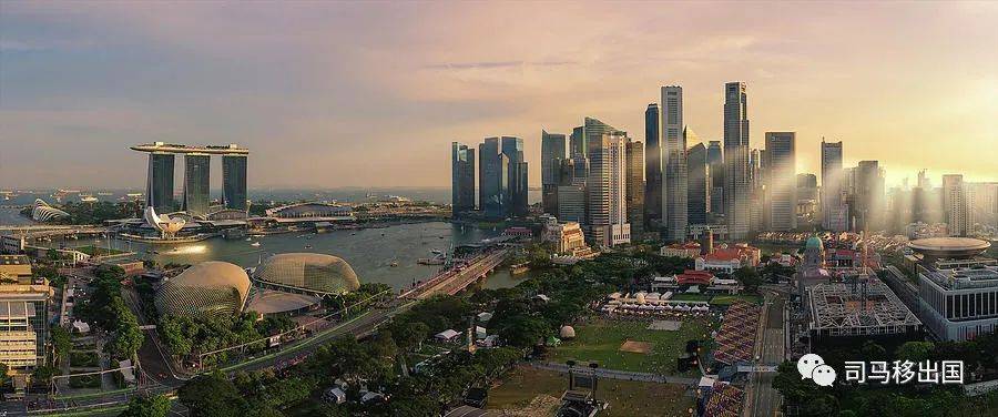 香港公司轉至新加坡，老外貿人的疑問全解析