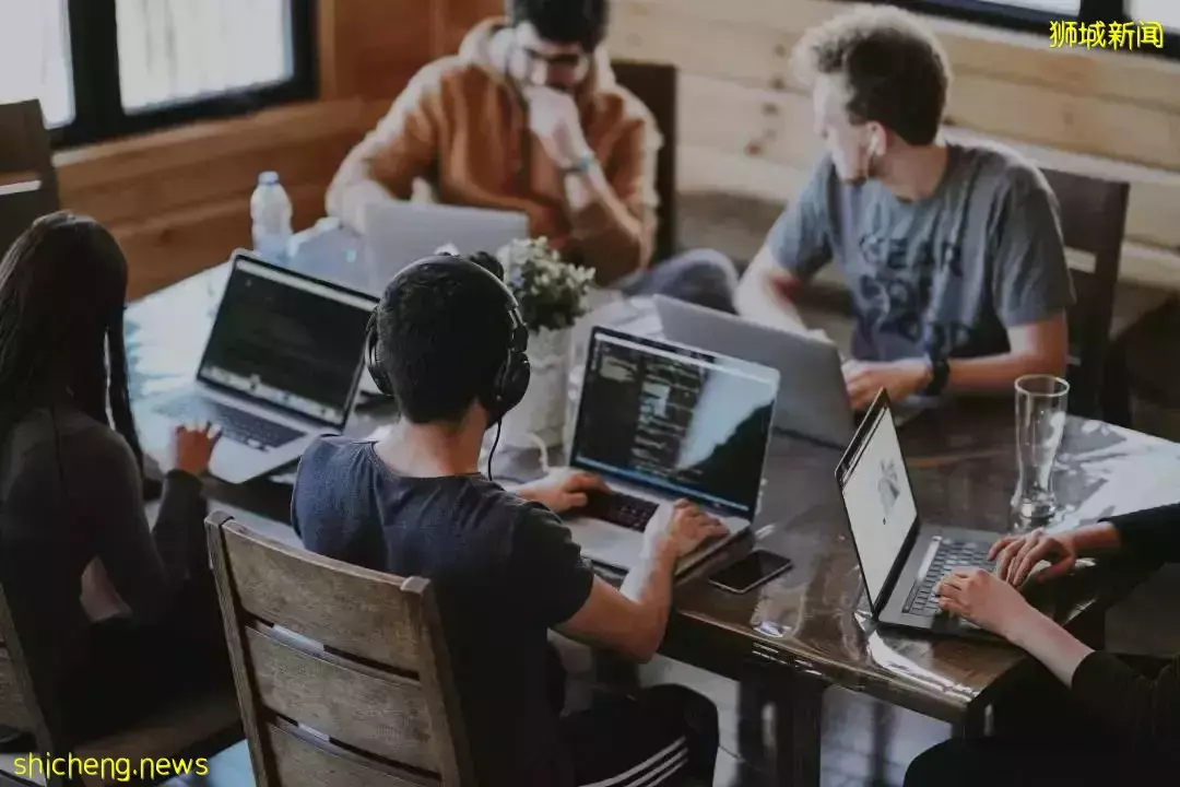 从“离职浪潮”到“招聘狂潮”,新加坡缺人到底有多厉害