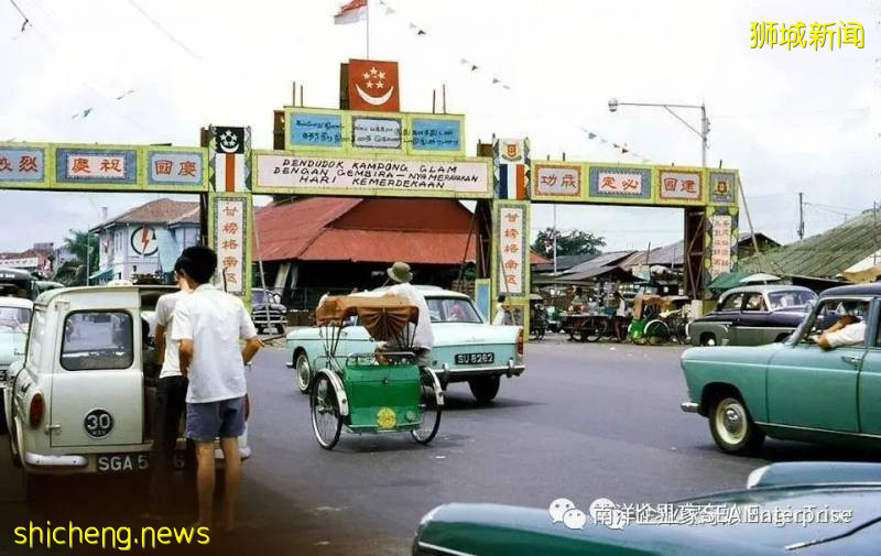 上世紀50-60年代,南洋島國新加坡,迎來經濟繁榮的第一次來臨時!