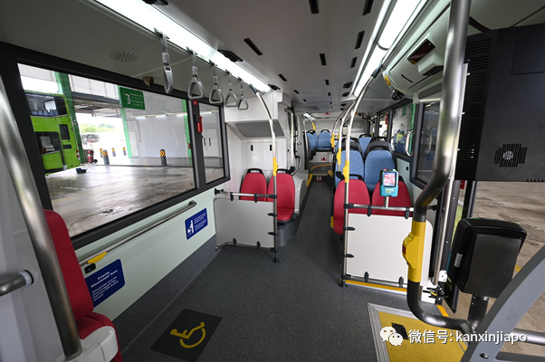 三个车门、两个梯子，全新设计双层巴士即将在坡岛街上载客