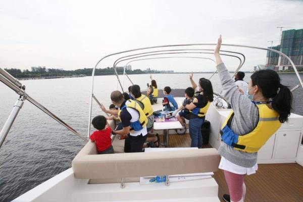 ◤柔佛人頭條◢速公布溫情之旅SOP 越堤族盼縮短隔離天數