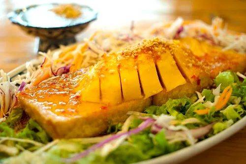 新加坡這家泰國餐館居然有100多種泰式料理@暹羅村!酸酸甜甜的口味嗨翻你的味蕾