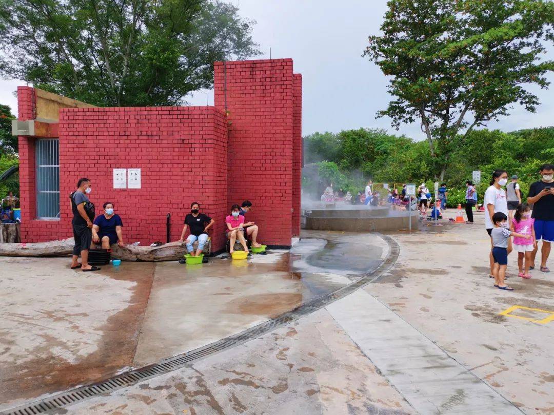 在新加坡泡脚,这里完全免费