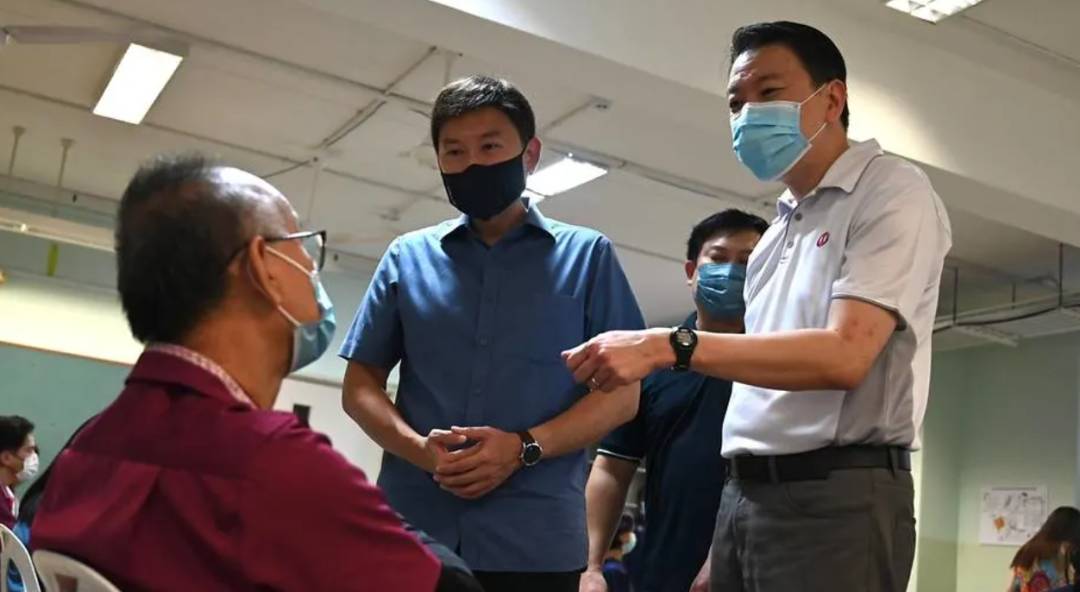 前天!新加坡地铁巴士职员开始接种!最新疫苗副作用和有效性曝光