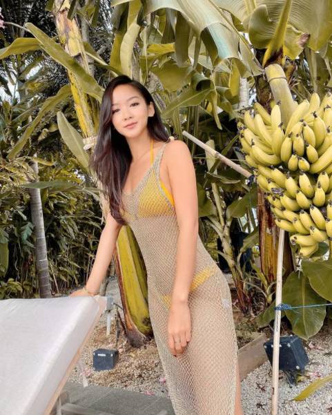 新加坡健身美女Novita Lam,自信笑容、完美比例,讓人心動